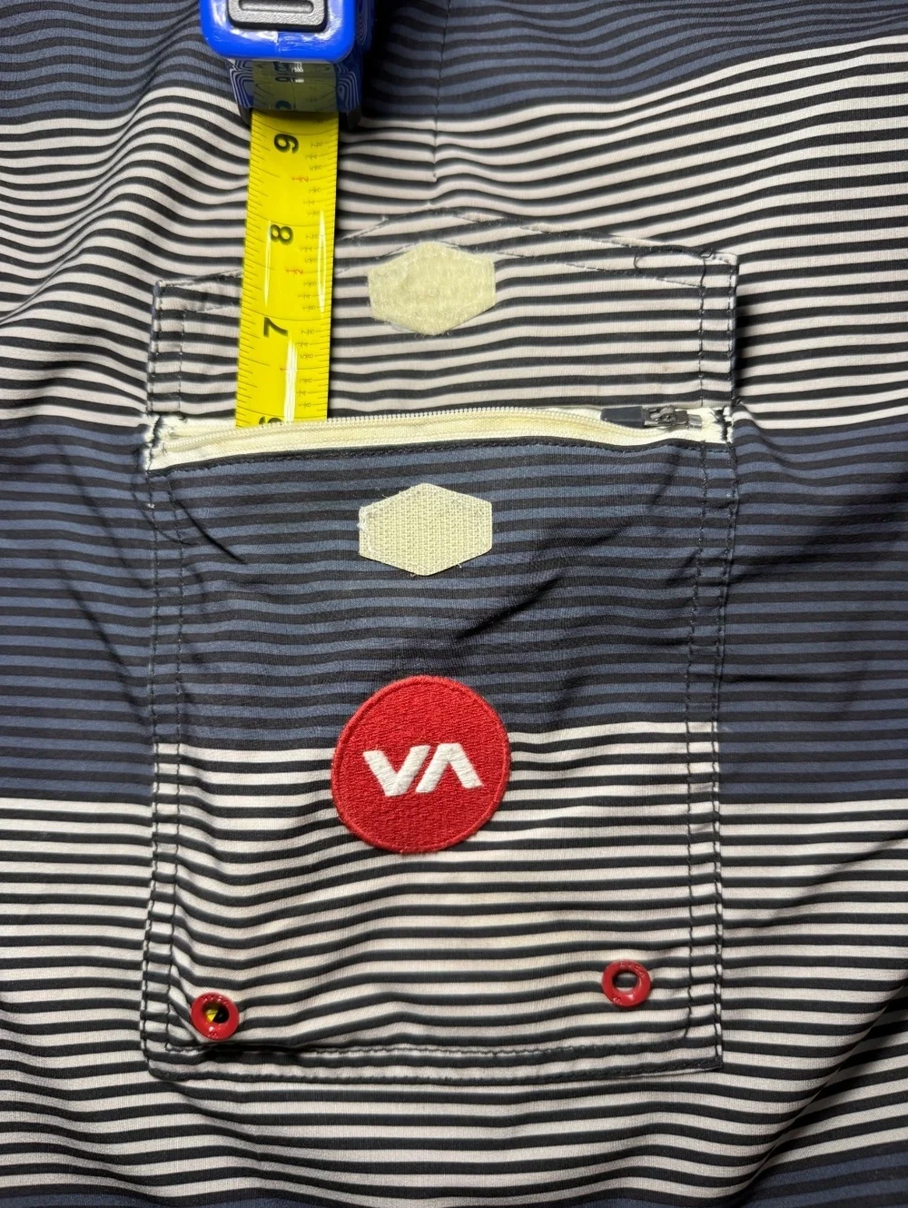 RVCA VA Men’s Size 34 Performance Stretch Board Shorts Blue White Striped Surf